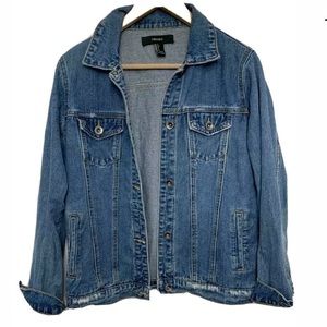 Forever 21 Jean Denim Dark Wash Jacket, Distressed